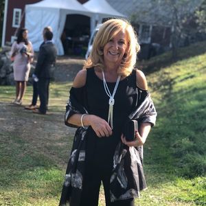 Meet your Posher, Janet